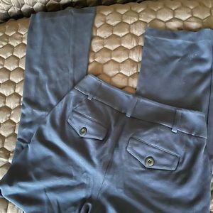 Cabi’s BEST FORM FITTING LADIES TROUSER